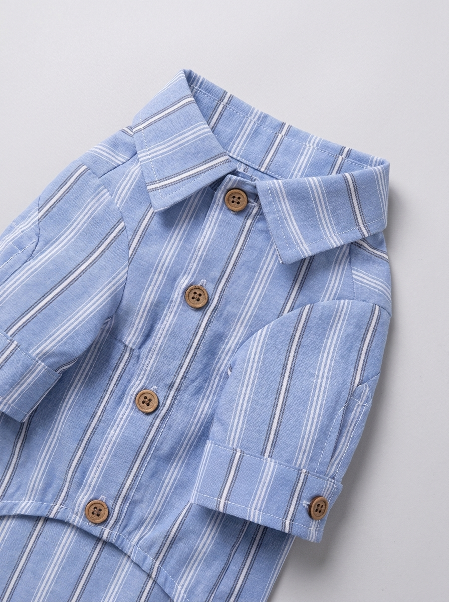 detail — wooden buttons and pocket